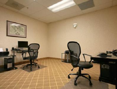 Plaza Hotel And Suites Pine Bluff Kemudahan gambar