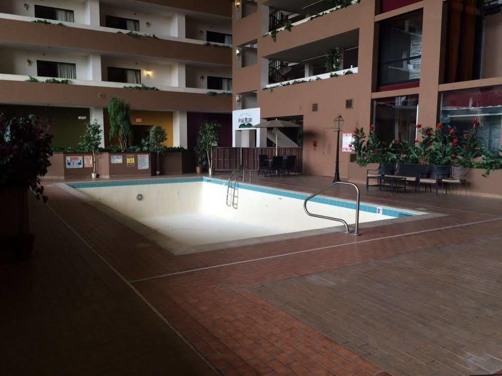 Plaza Hotel And Suites Pine Bluff Luaran gambar
